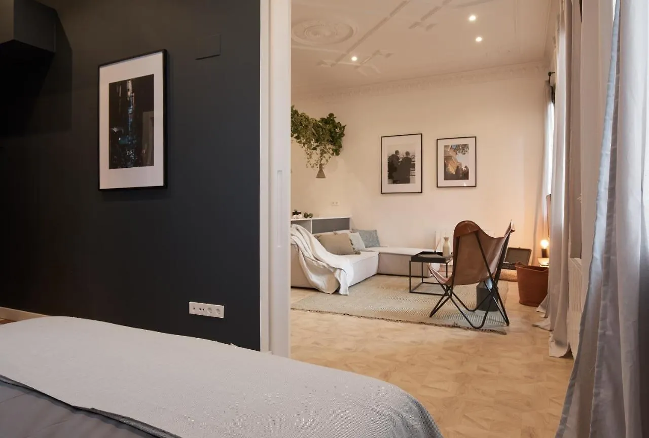 Denali - Stylish Apartment In Center Of Barcelona