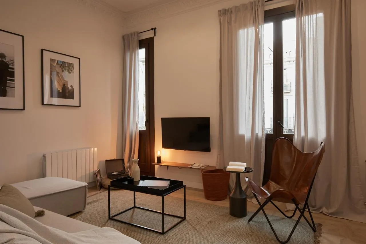 Denali - Stylish Apartment In Center Of Barcelona Spain