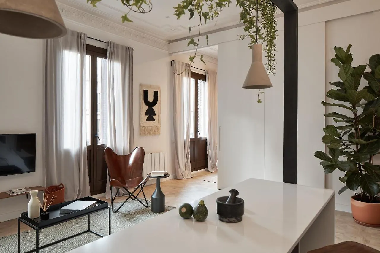 Denali - Stylish Apartment In Center Of Barcelona